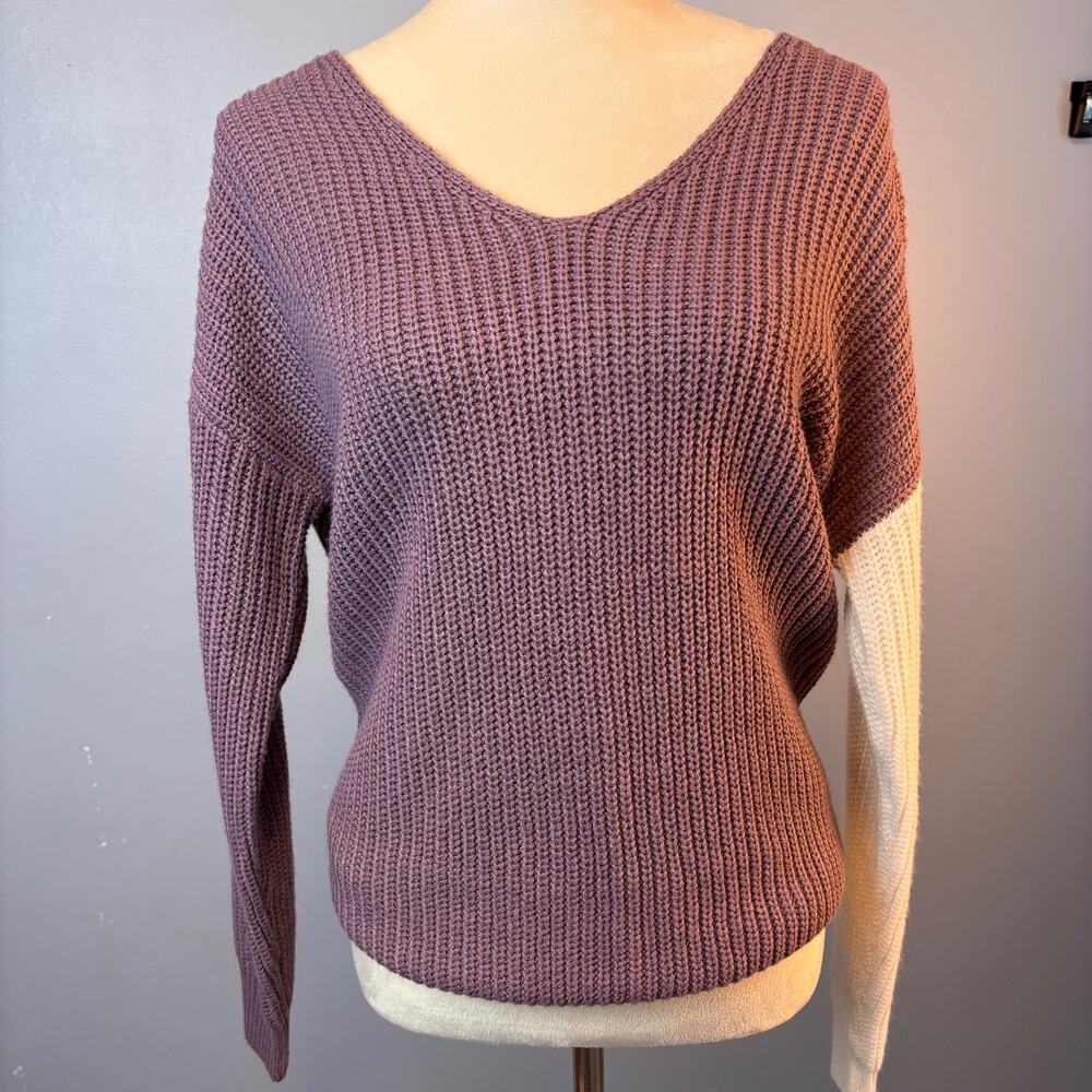 Love Tree Sweater Women's Purple White V-Neck Twist Cross Back Long sleeve